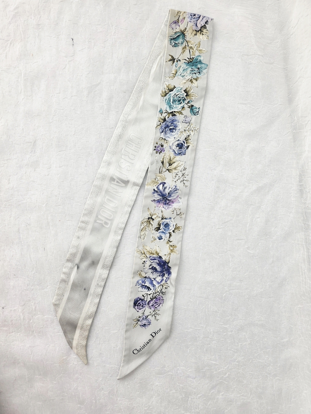 Auth Dior Mitzah D-Floral Roses Silk Twilly